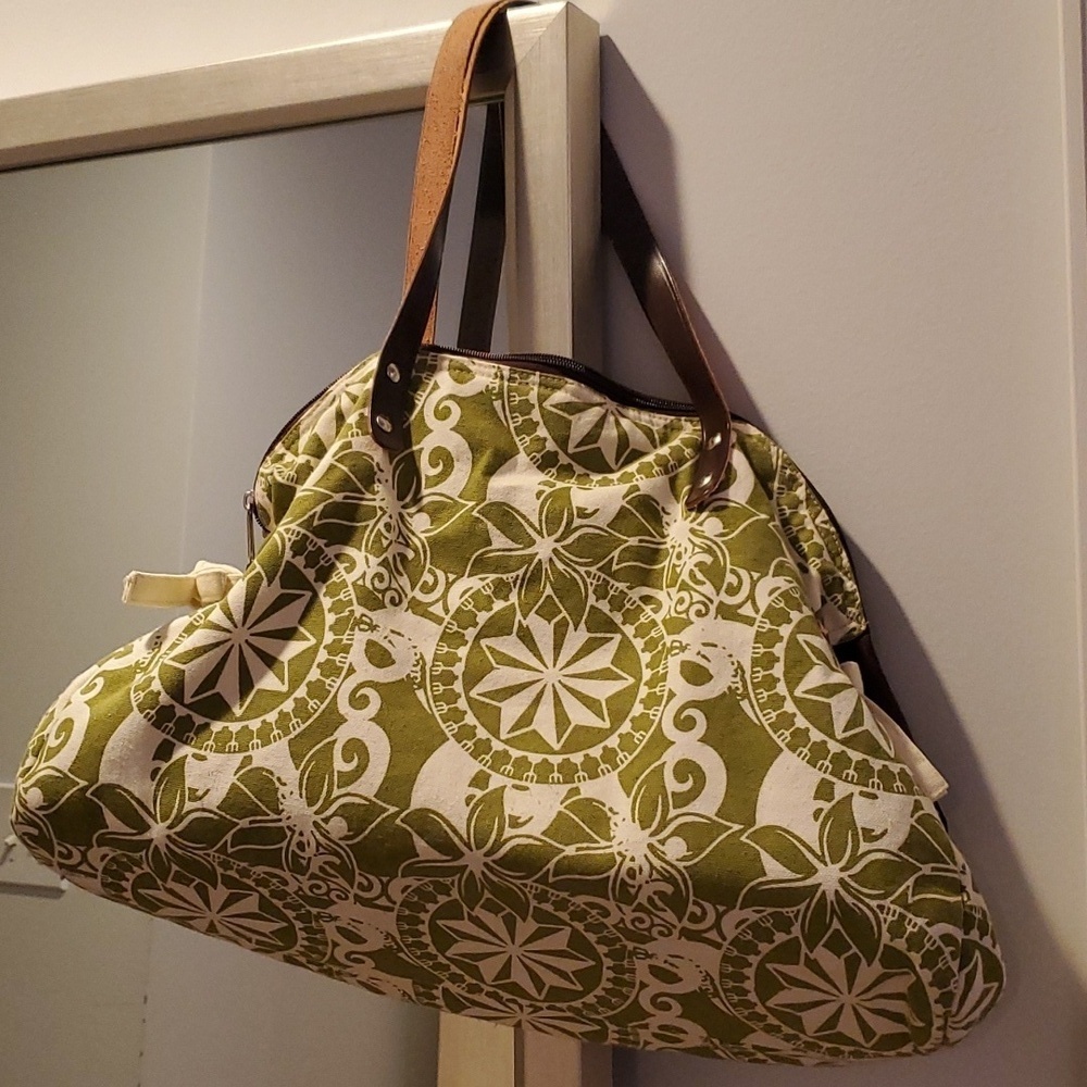 Adorable Green and Cream Cloth Bag (#8)